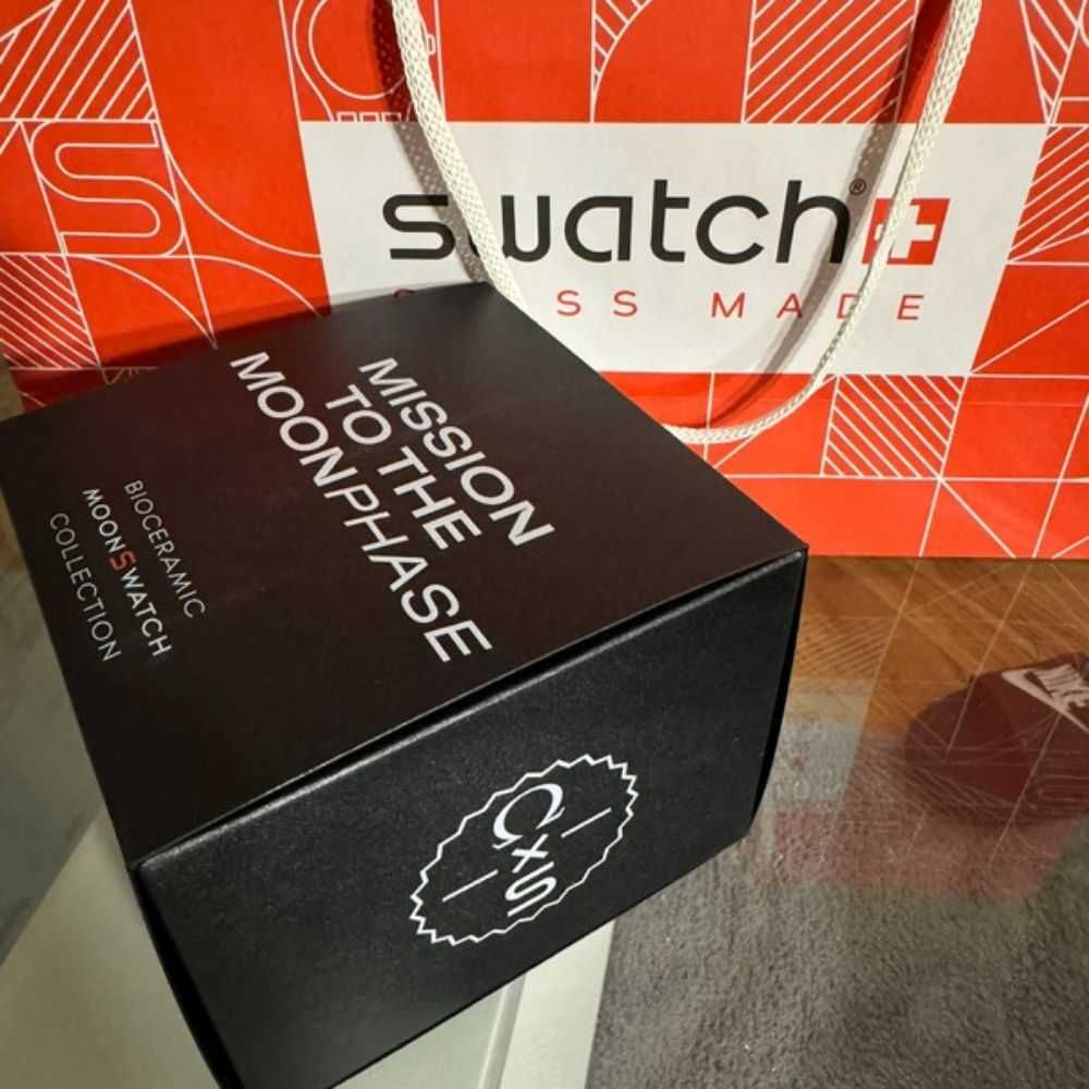 Księżycowa Misja: Omega x Swatch Snoopy SO33B700