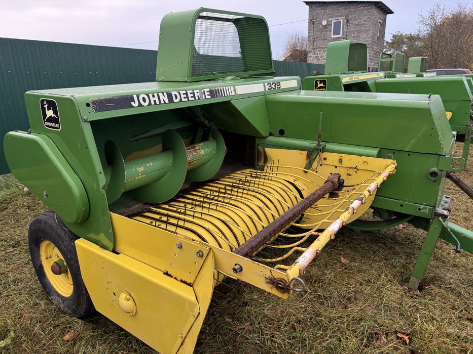 Тюковий Прес Підбирач Пресс подборщик JOHN DEERE 339 (як 330,332,336)