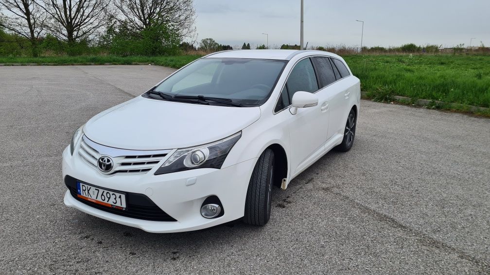 Toyota avensis T27