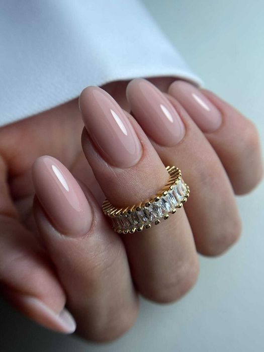 Paznokcie żelowe na tipsie – piękne dłonie w dobrej cenie