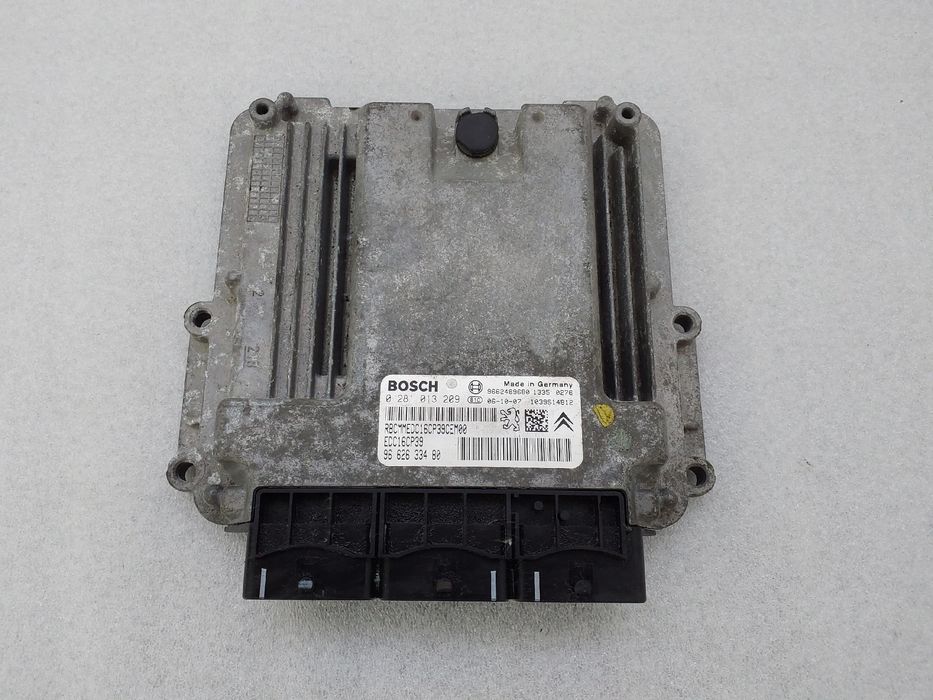 Centralina motor / ECU PEUGEOT 407 SW (6E_)