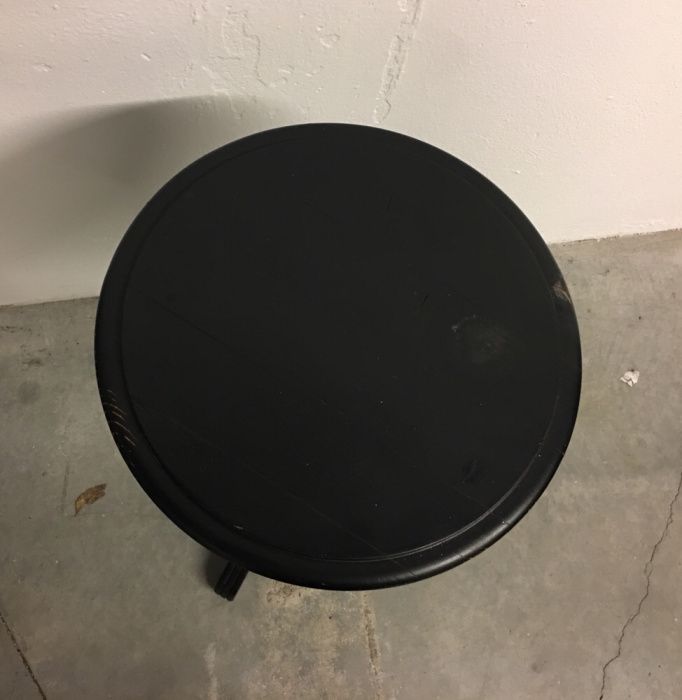 Colunas decorativas de madeira