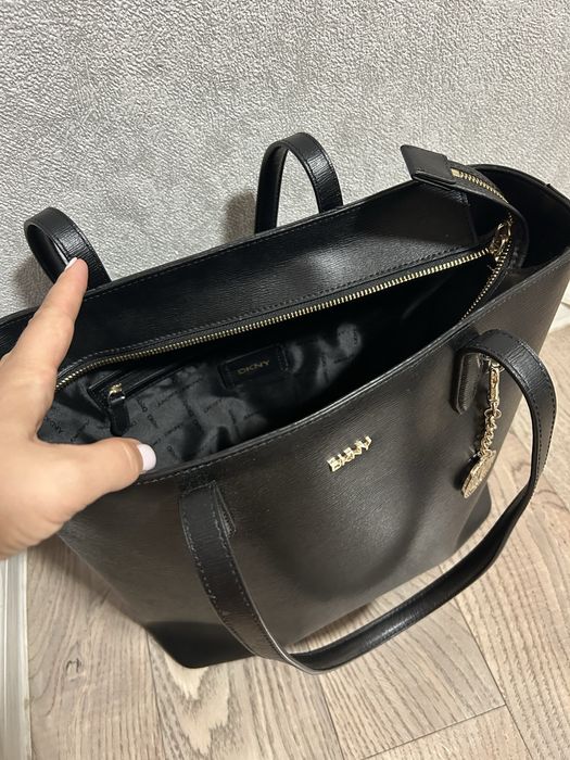 Шкіряна чорна сумка DKNY оригінал, кожанная сумка