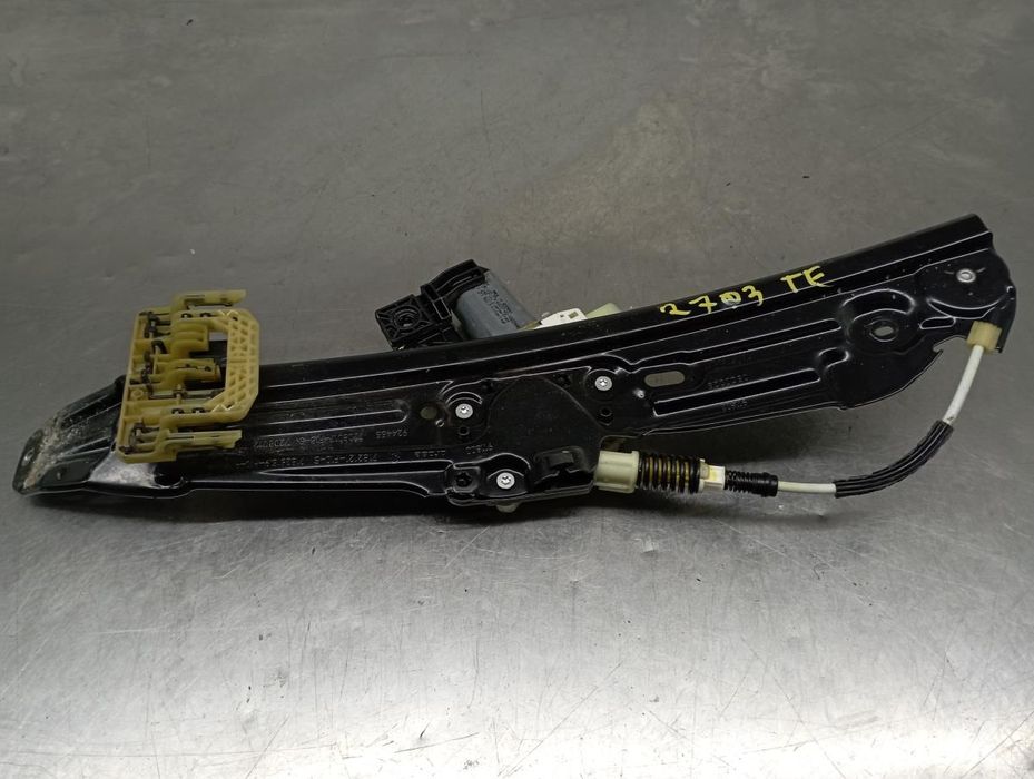 Elevador vidros trás esquerdo BMW 5 (F10)