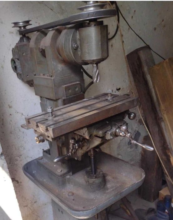 Frezarka pionowa do metalu mała mk2