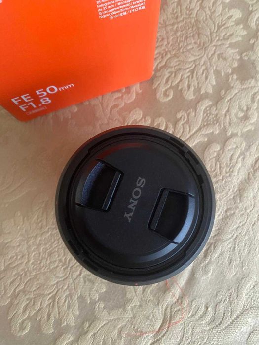 Objetiva Sony FE 50mm F1.8