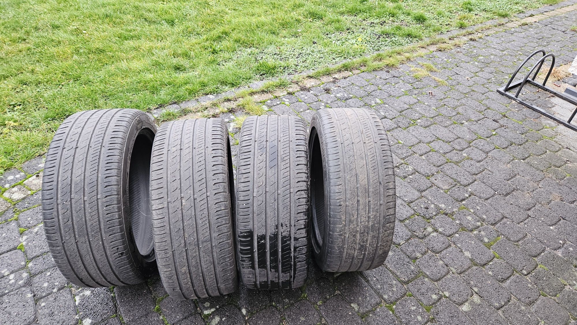 Opony letnie Barum Bravuris 5HM 225/45 R17 cena za kompet