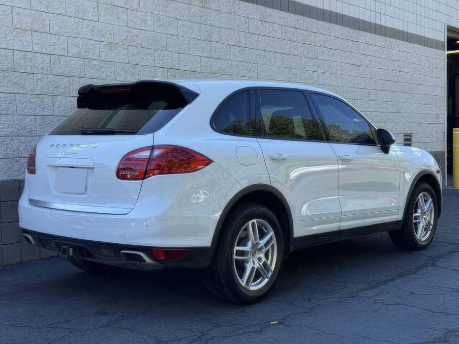 Porsche Cayenne Platinum      2014