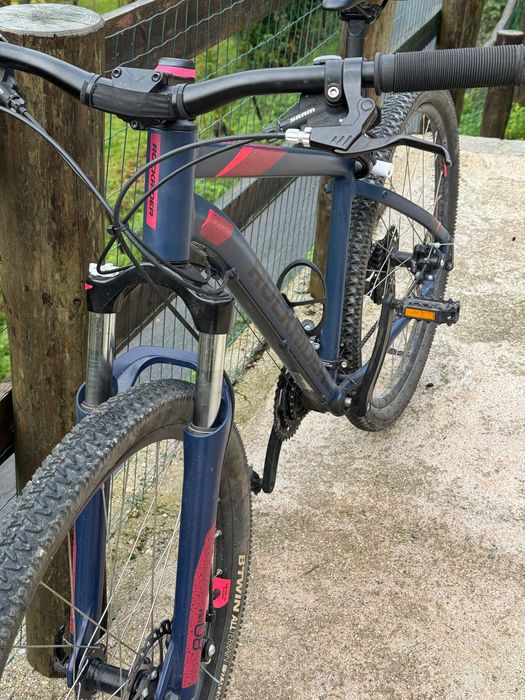 Bicicleta Rockrider ST520 – Tamanho M – Ótimo estado (4 anos)