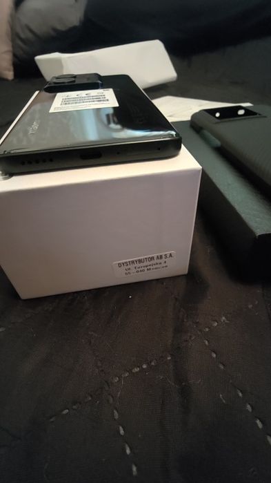 Xiaomi 13T 8/256+ etui na telefon z włókna węglowego.