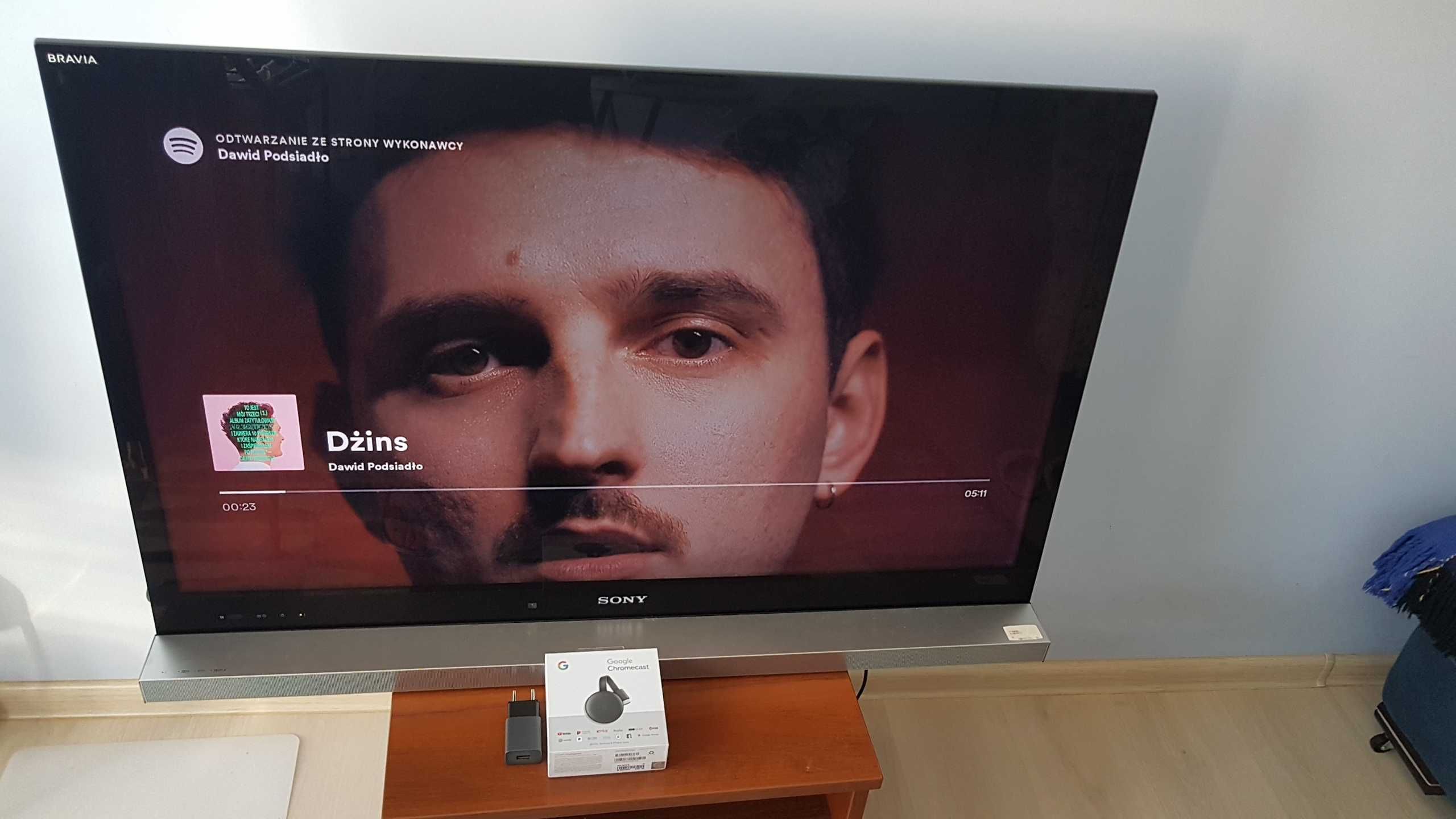 Telewizor 3D Sony KDL-40NX720 plus soundbar,Chromecast