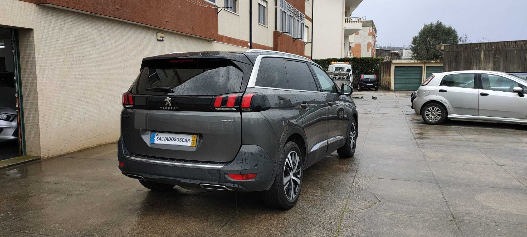 PEUGEOT 5008 II 1.5 BlueHDi Diesel 7 LUGARES