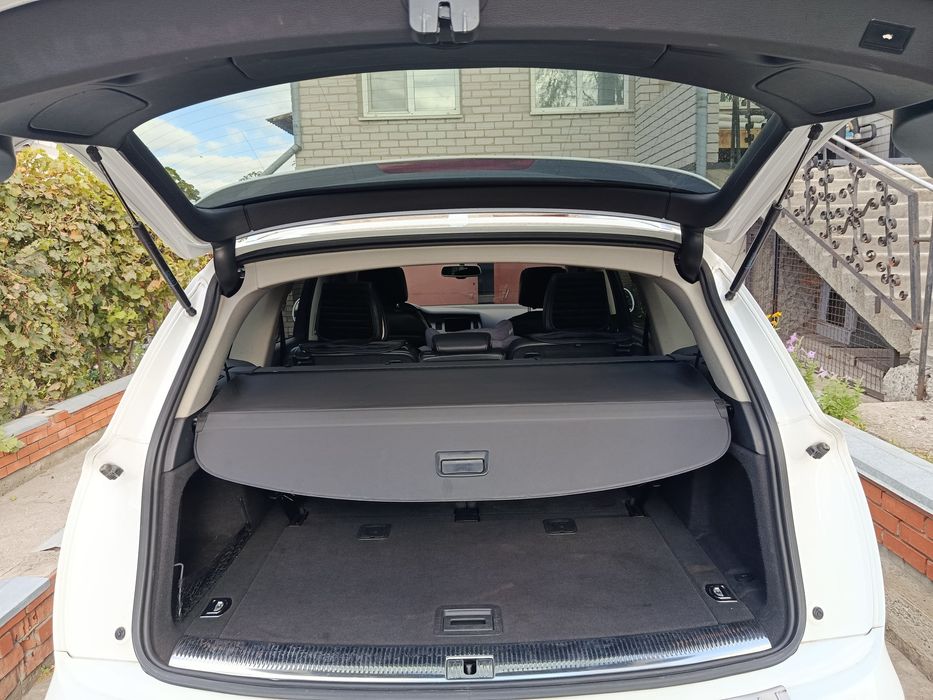 Продам Audi Q7 в отличном состоянии