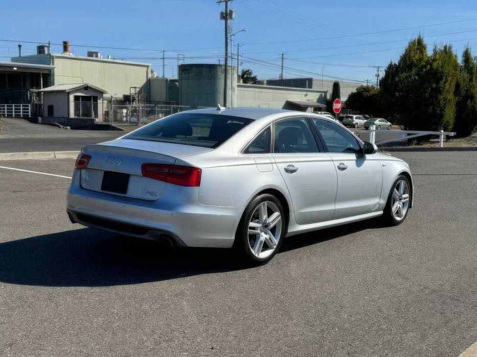 Audi A6      2015