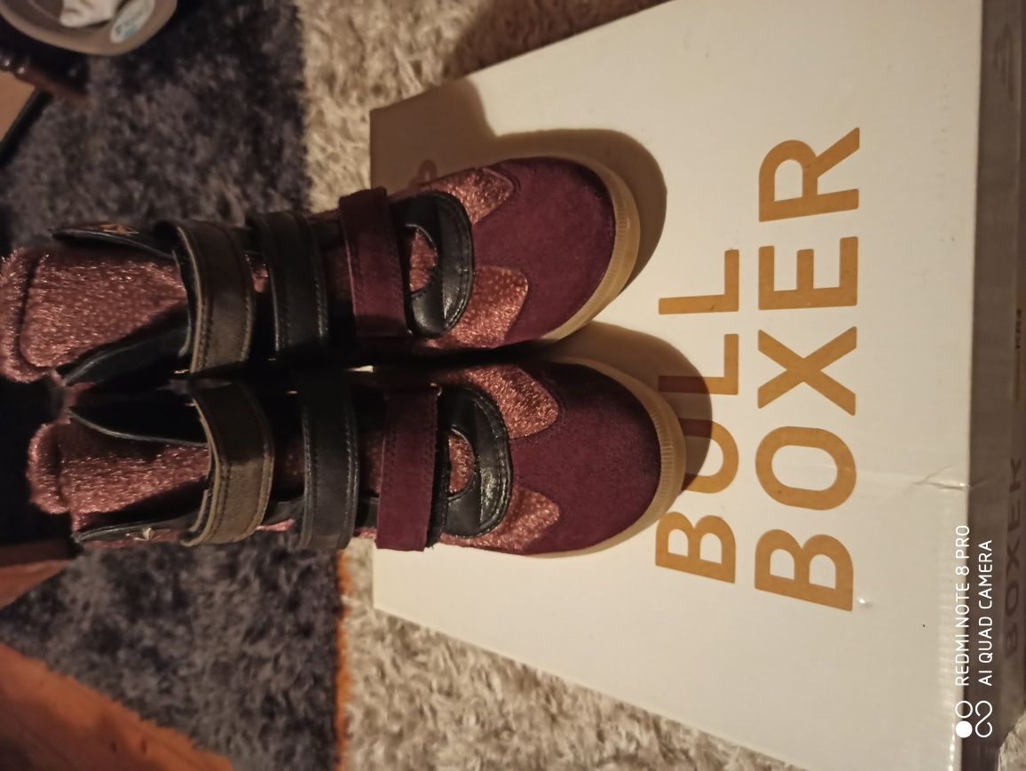 Buty sneakersy na koturnie Bull Boxer 40