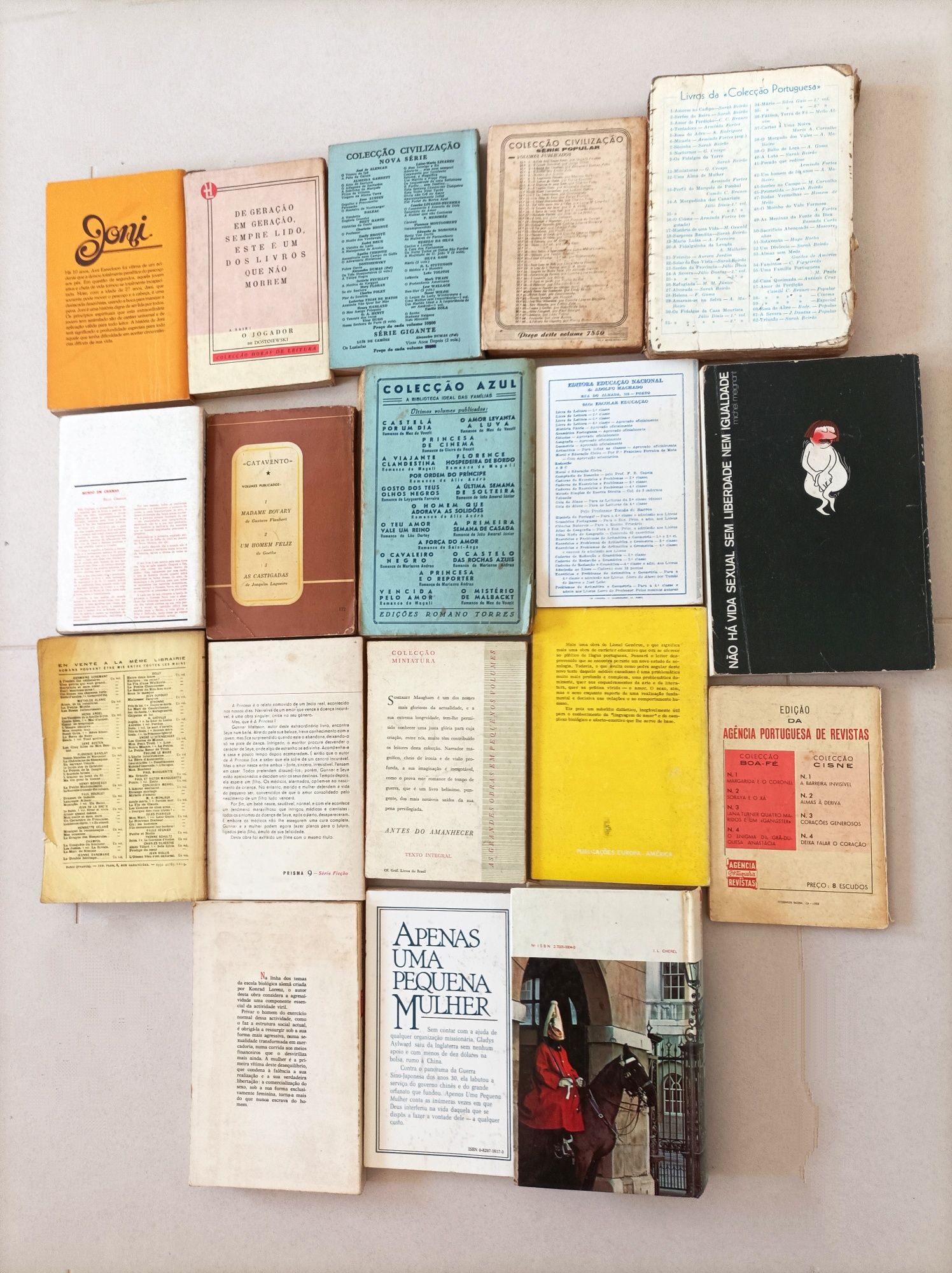 Lote de Livros muito Antigos (Vintage)