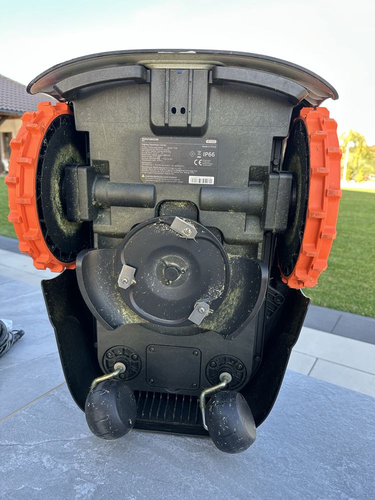 Robot koszący SEGWAY Navimow i105E