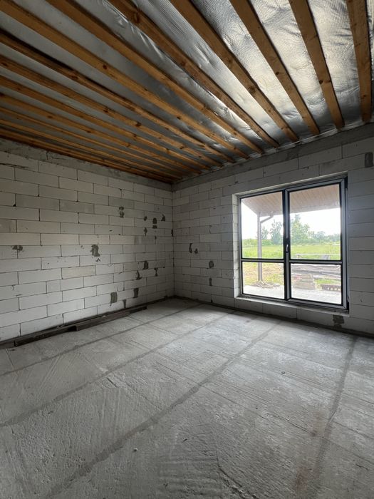 Будинок біля школи 120м2