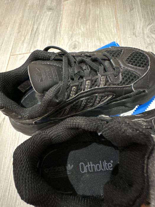 Оригінальні ADIDAS Ozmillen EL I