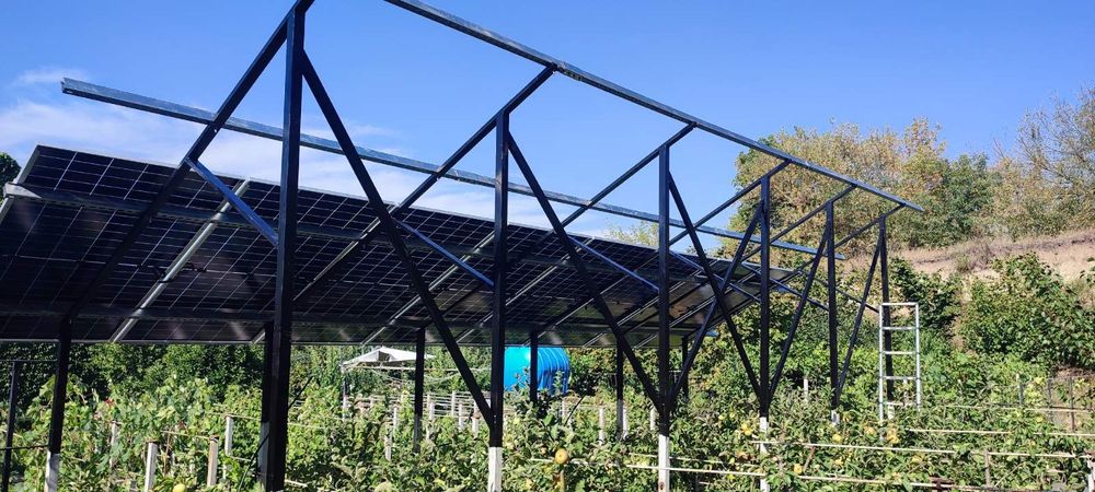 Сонячні панелі 595w Інвертори Акумулятори