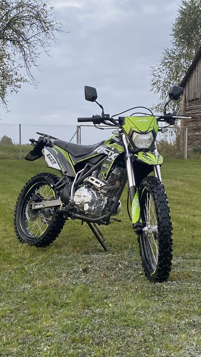 Defender Asix 250