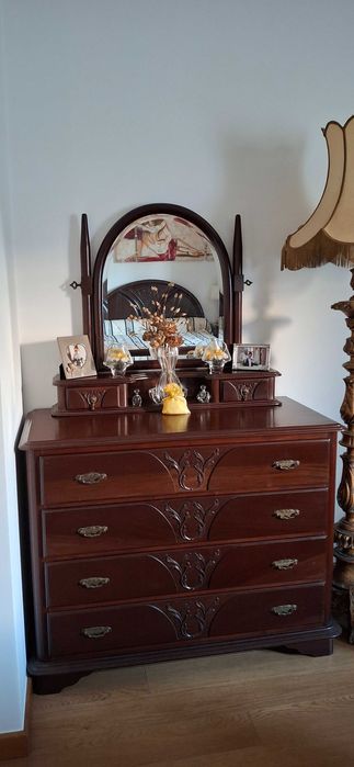 Mobília Quarto Mogno