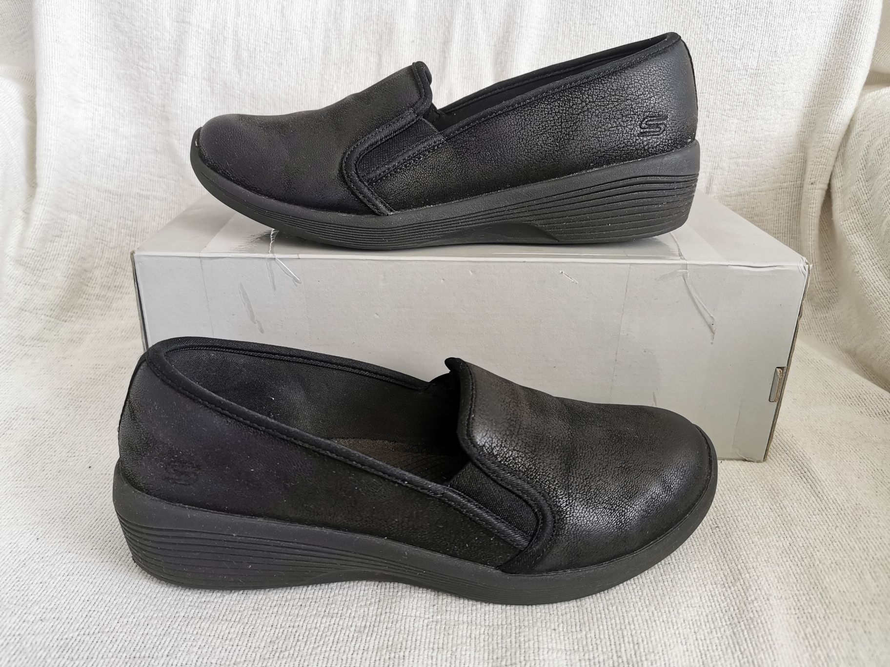 Skechers Arya Sweet Things Slip On baleriny sneakersy czółenka 37,5