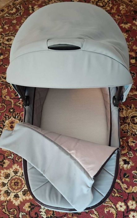 Espiro Yoga - Wózek 3w1 wraz z fotelikiem i bazą Isofix