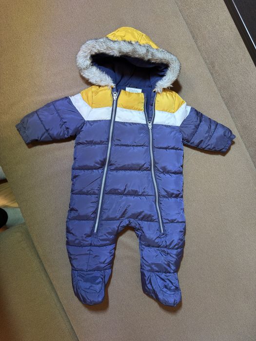 Зимовий комбінезон
