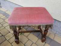 Stylowy taboret, pufa, podnóżek.