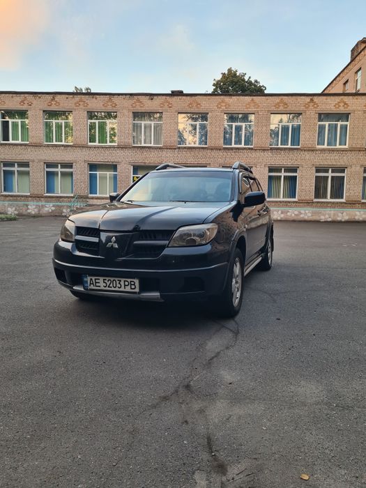 Mitsubishi outlander 2.4 avtomat