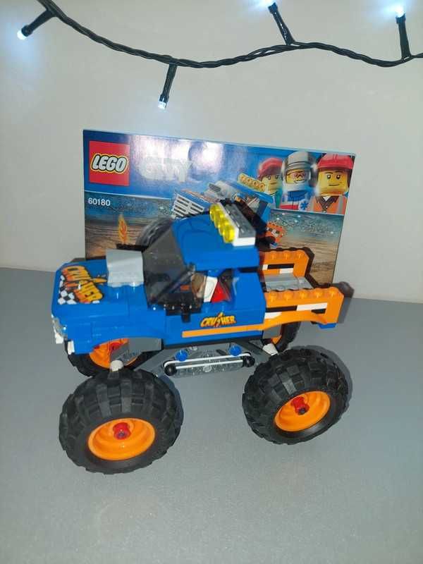 LEGO City Monster Truck 60180 auto na resorach