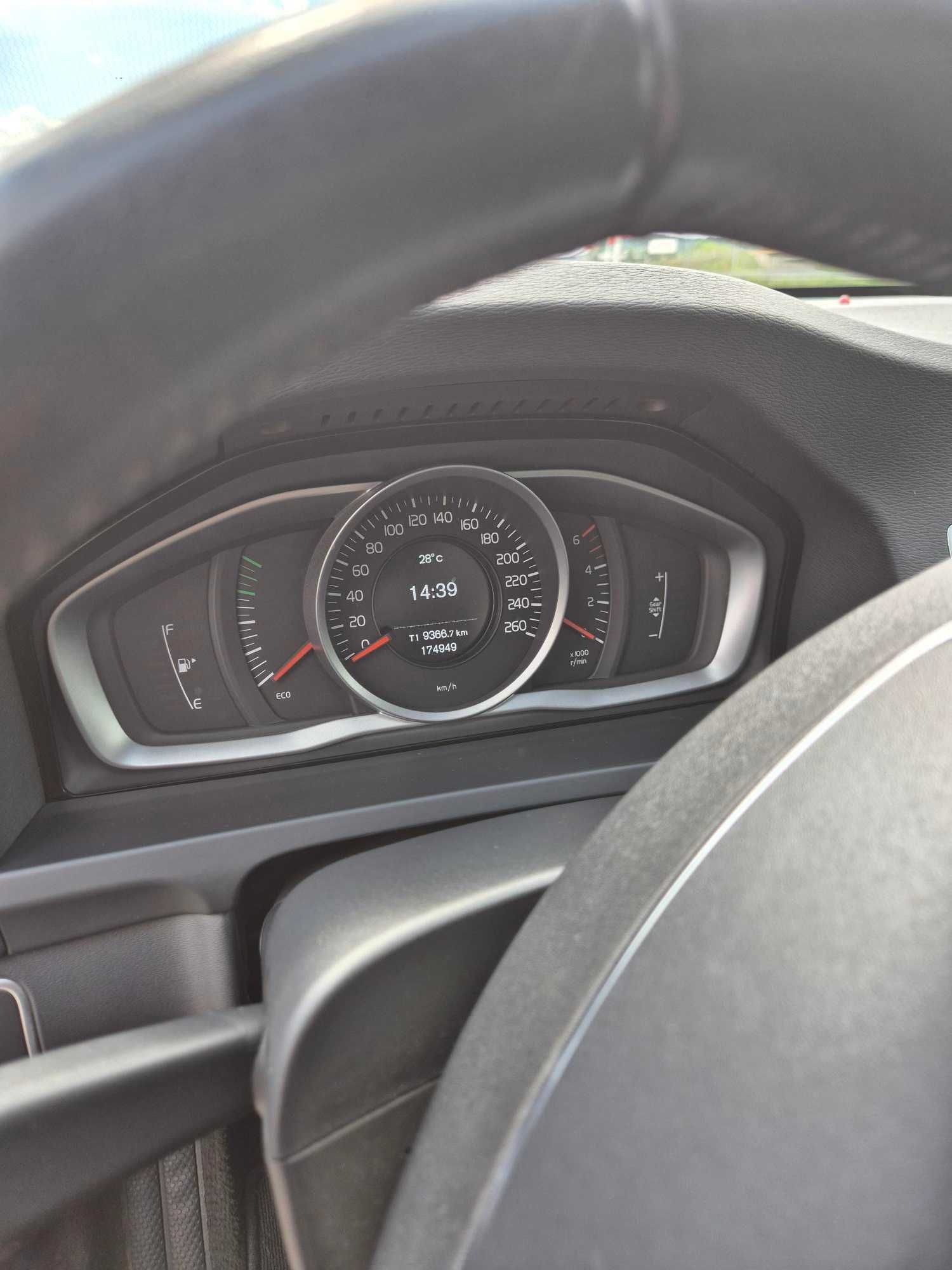 Volvo S60, D3, manual, z salonu w Polsce, pierwszy właściciel
