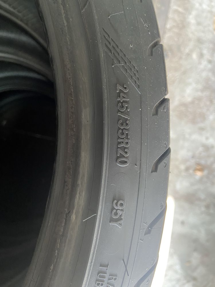 Шины 245/35R20+275/30 R20