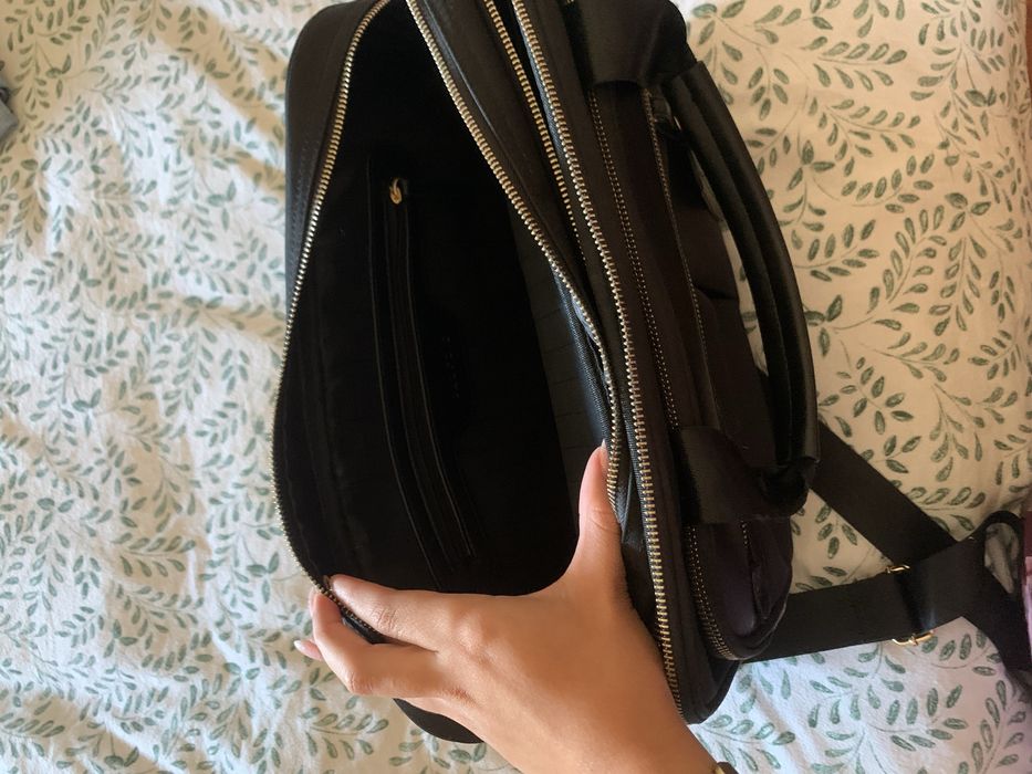 Mala de computador preta parfois