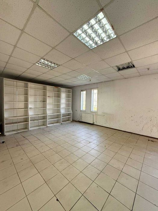 Продаж комерційного приміщення в центрі міста