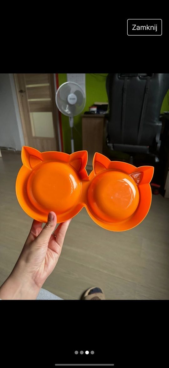 Podwójna miska dla kota ( na wodę i na karmę )