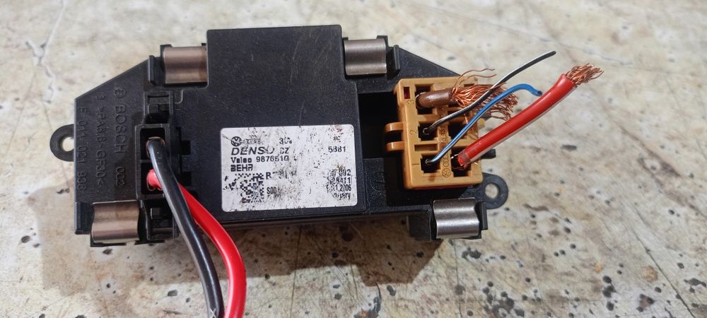 Резистор (сопротивление) печки