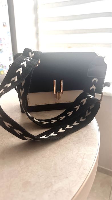 Продам сумку,стан нової