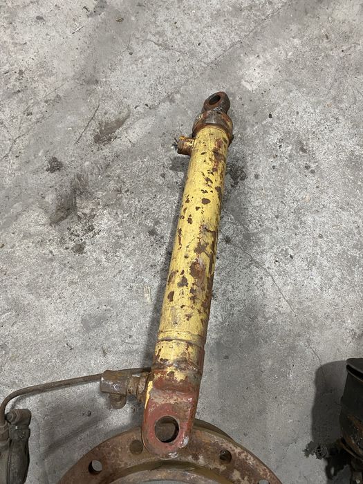 новий гідроциліндр СССР