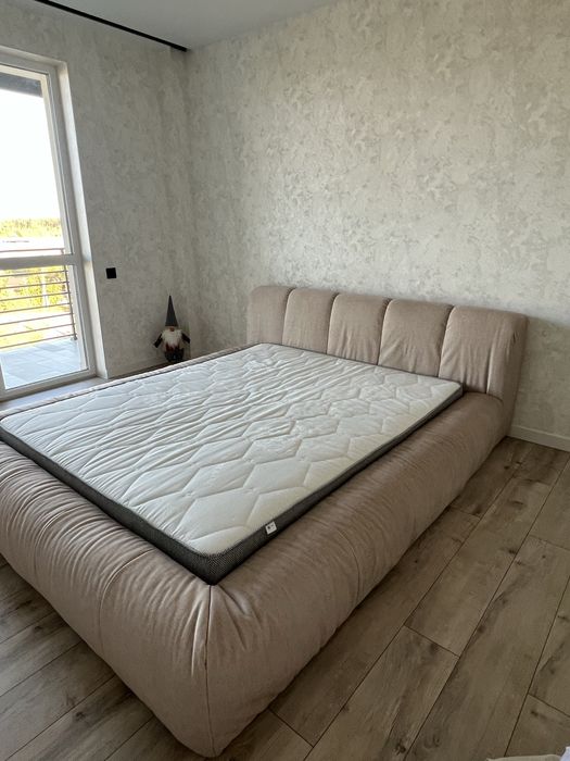 Ліжко Бонні диван матрац мякі меблі для спальні