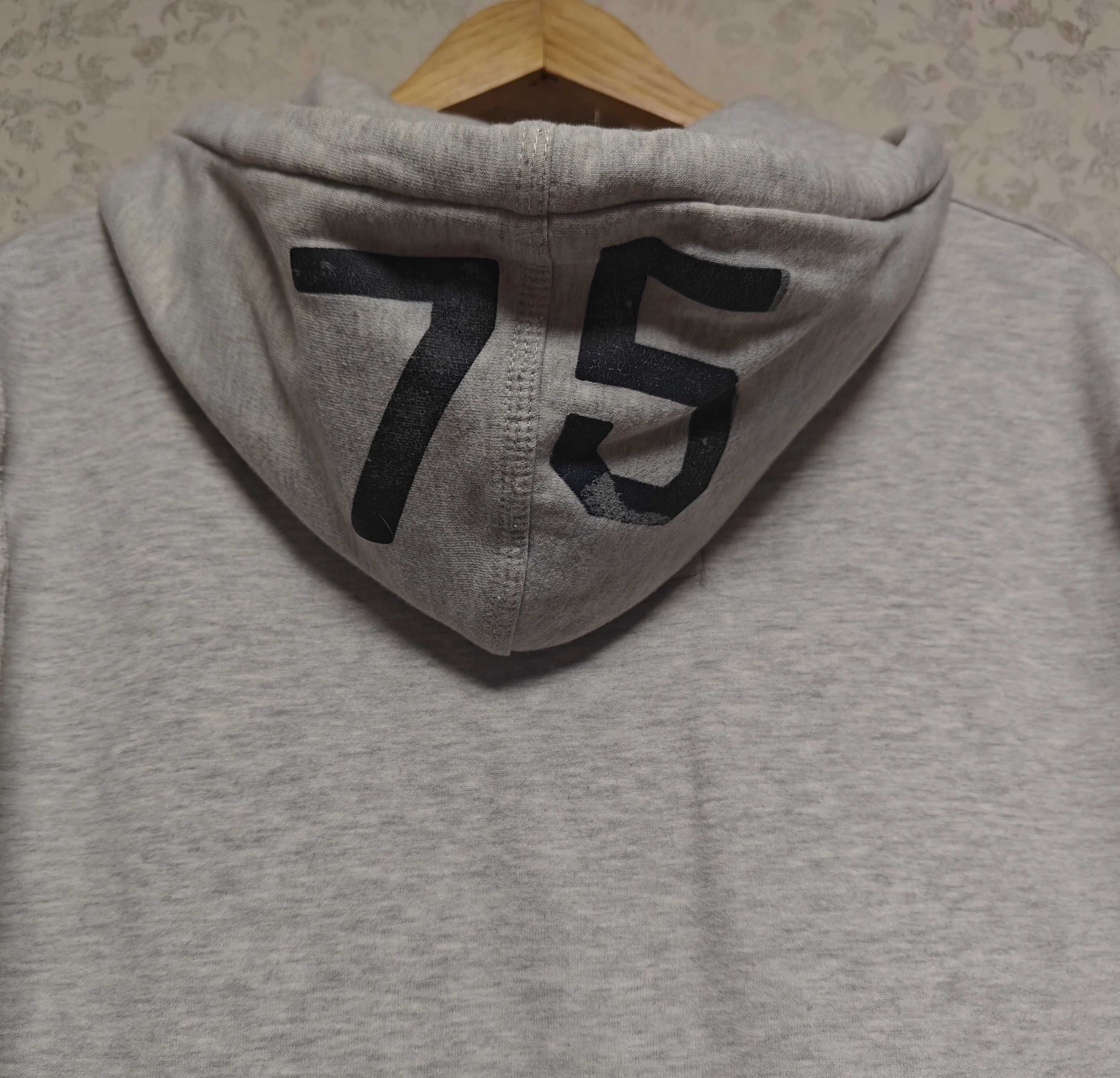 Продам мужское зипхуди Голландского бренда 
JACK & JONES