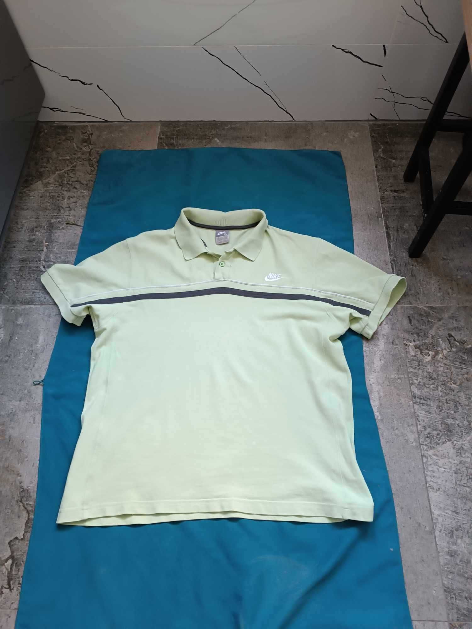 Koszulka polo męska - zieleń miętowa logowana - XL - "Nike".