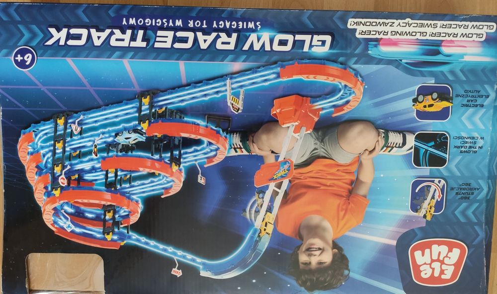 Elefun Świecący Tor Wyścigowy