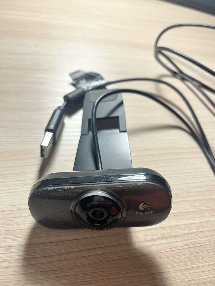 Веб-камера Logitech Webcam C210 (можливий торг)