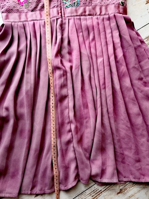 Piękna sukienka Little Mistress