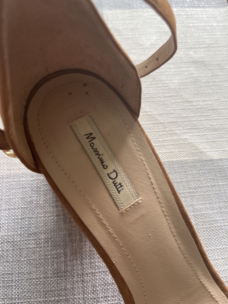 Sandalias 39 usadas uma vez, maximo Dutti