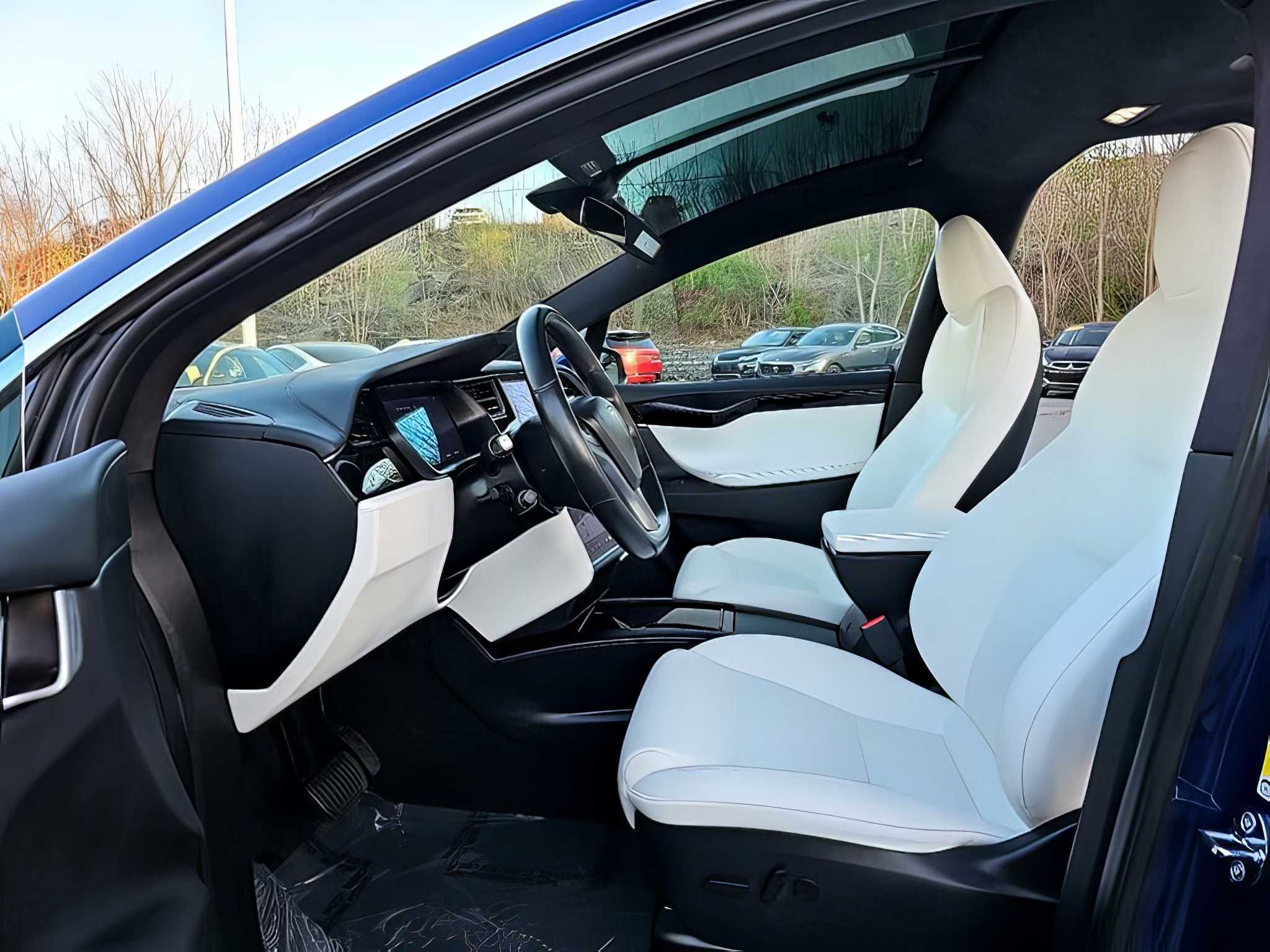 2020 Tesla Model X Long Range