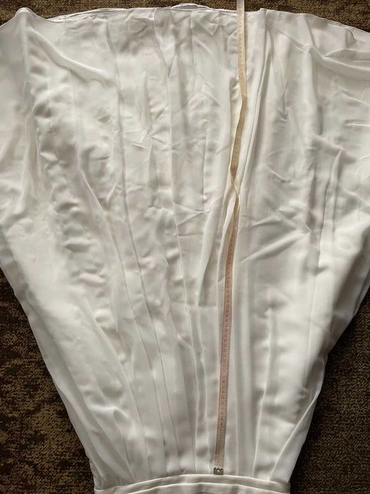 Весільна сукня, фата, хустка та болеро. Ціна договірна.