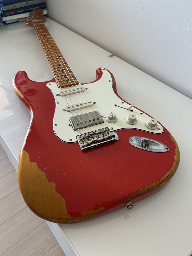 Gitara BUZZ yellowjacket relic fender stratocaster japan custom
